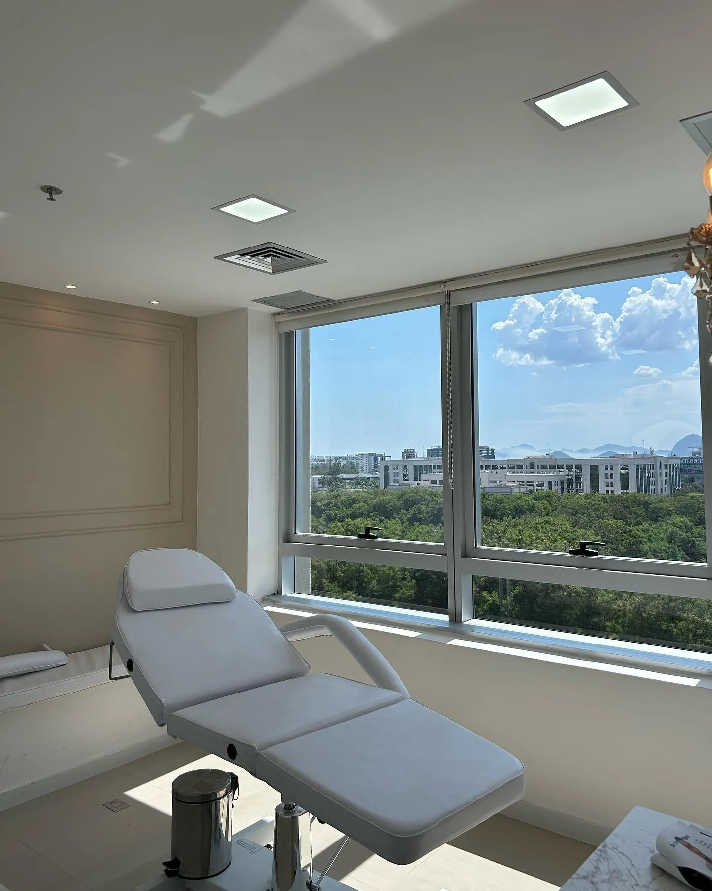 Consultório do Dr. Edivan Garcia na Barra da Tijuca